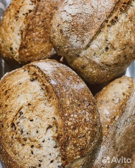 Пекарь на выпечку