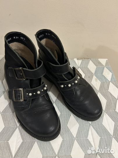 Ботинки для девочки