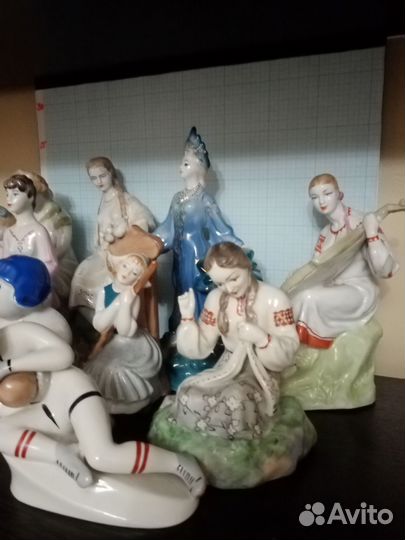 Фарфоровые статуэтки