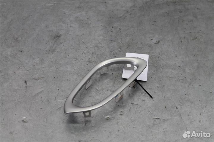 Накладка ручки внутренней Nissan Sentra B17