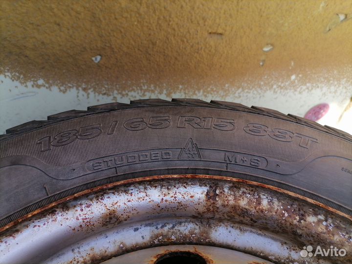 Sava Eskimo Stud 185/65 R15