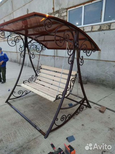 Садовые качели