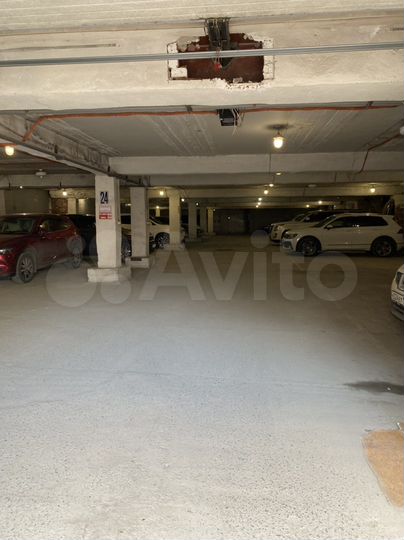 Машиноместо, 21 м²