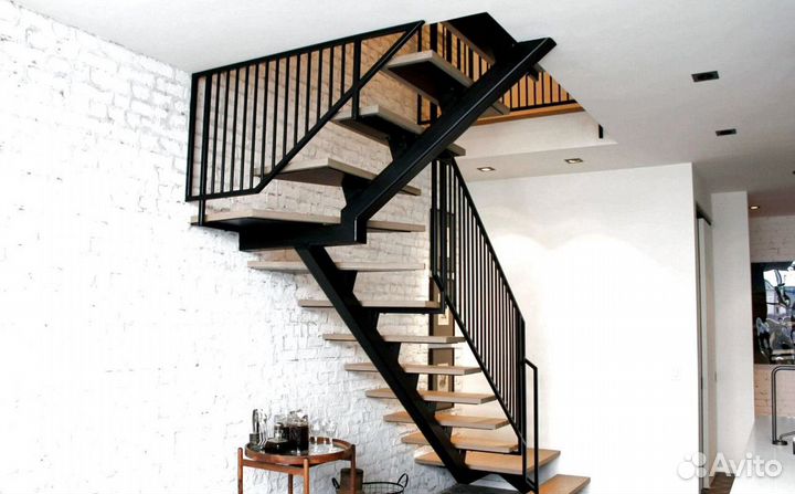 Лестница на металлическом каркасе дизайн 4110