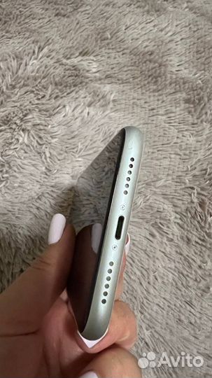 iPhone Xr, 128 ГБ