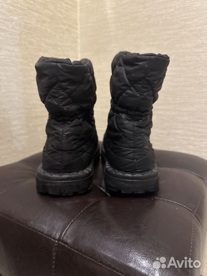 Дутики зимние женские