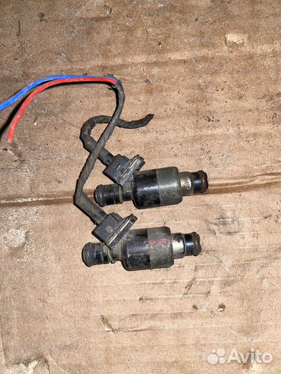 Форсунка топливная Chevrolet Lacetti F16D3