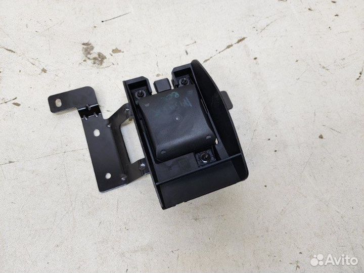 Датчик слепых зон правый Hyundai Santa Fe 4