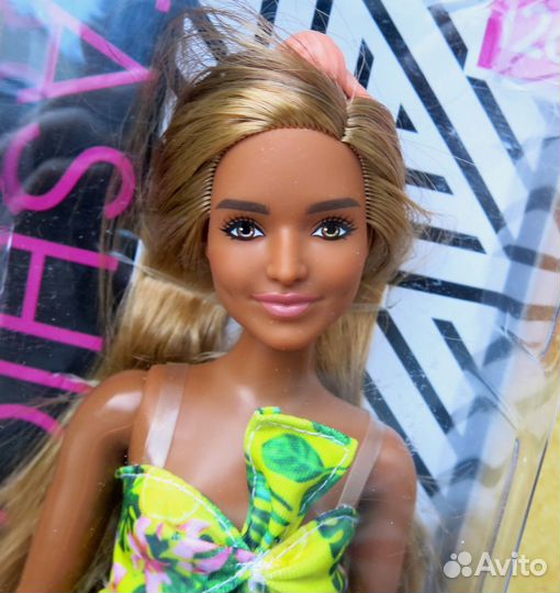 Barbie fashionistas 126