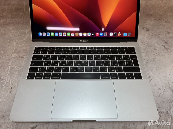 Macbook Pro 13 2017 i5/16/256