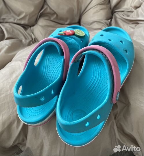 Сандалии crocs для девочки