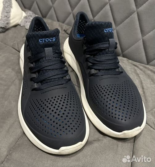 Кроссовки crocs m8 41