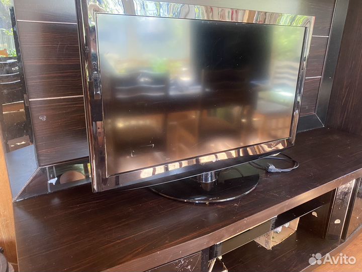 Телевизор LG 37