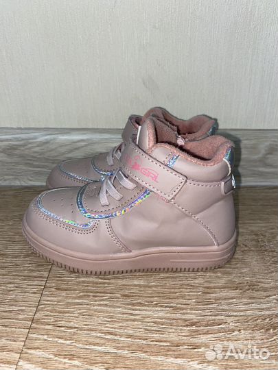 Ботинки демисезонные для девочки 25 размер