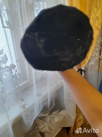 Берет женский норковый