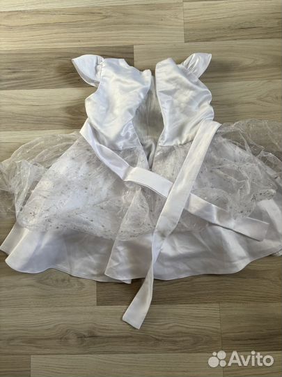 Продам детское платье на 2 года