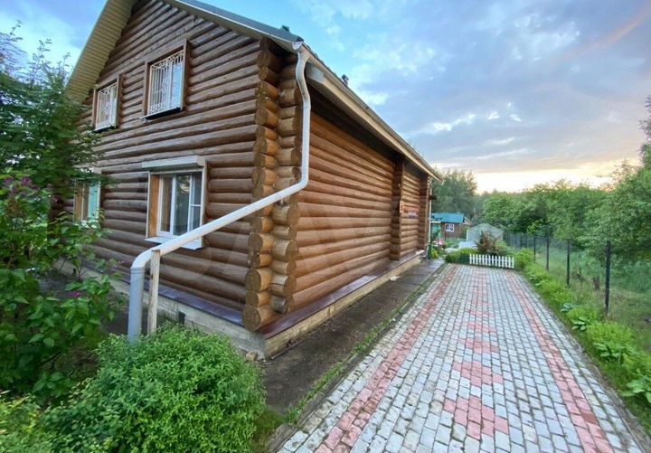 Дом 230 м² на участке 11 сот.