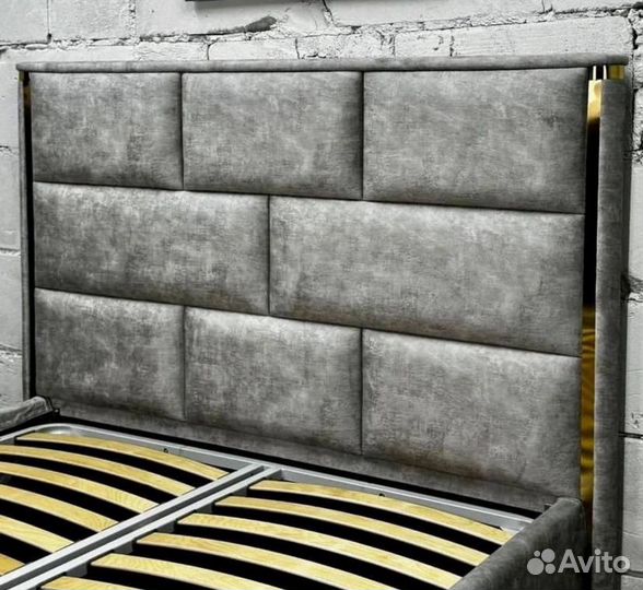 Кровать двухспальная