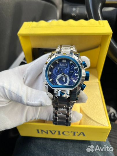 Часы invicta