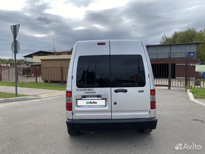 Ford Tourneo Connect 1.8 МТ, 2009, 254 152 км
