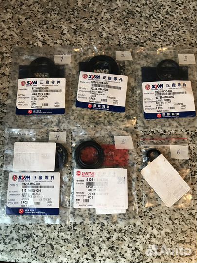 Сальник для скутера SYM Joyride 200