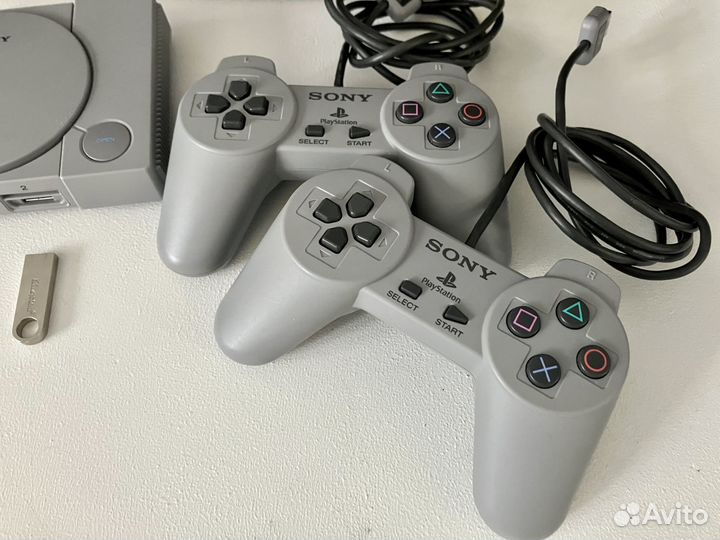 Sony Playstation Classic (1000+ игр ретрокомбайн)