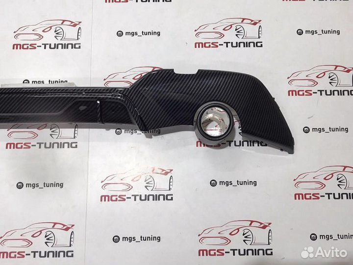 Диффузор BMW 3 G20 M под карбон Akrapovic
