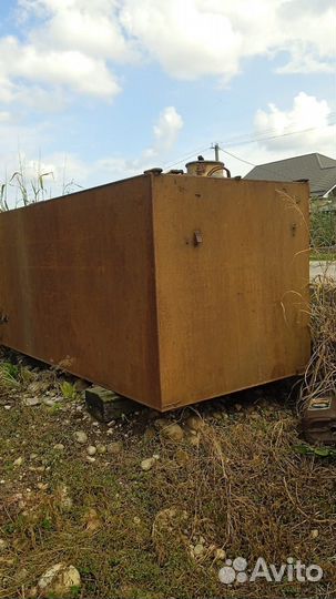 Емкость металлическая