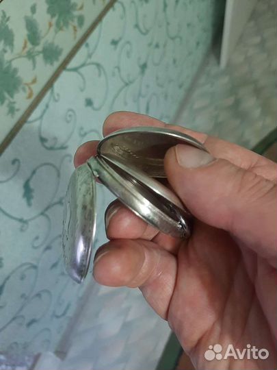 Часы антикварные