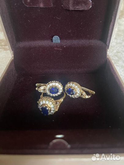 Антикварный ювелирный набор