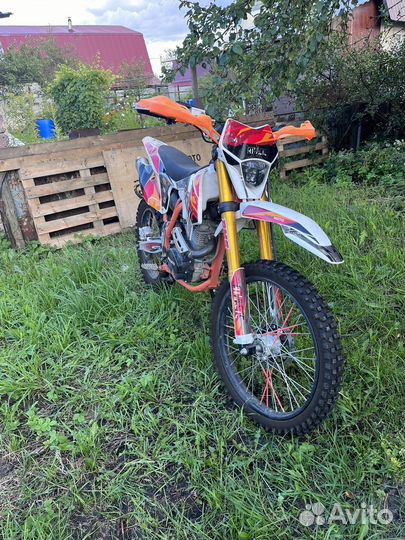 Regulmoto Athlete