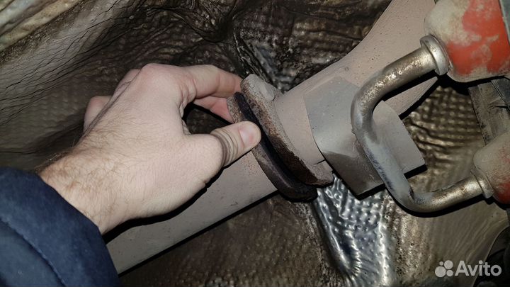 Замена приёмн.трубы глуш. Nissan Teana II 2008-11