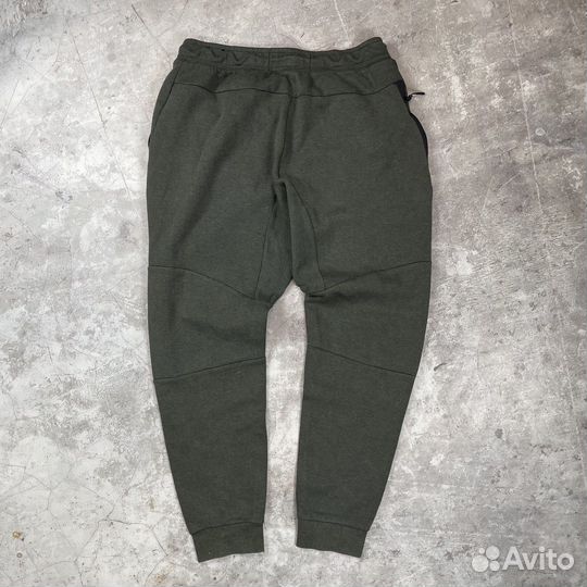 Спортивные штаны Nike L