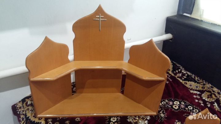 Полка под иконы