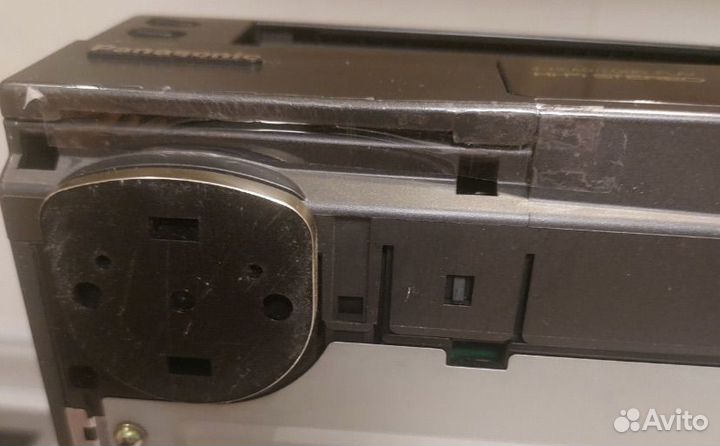 Видеомагнитофон Panasonic NV-HD100EE