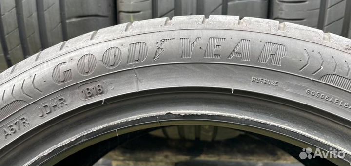 Goodyear EfficientGrip Performance 225/45 R17