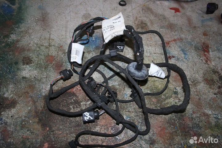 Проводка парктроников задняя audi Q5 2008