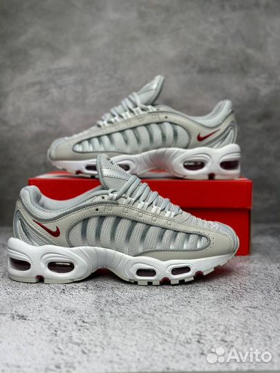 Стильные Nike Air Max Tailwind