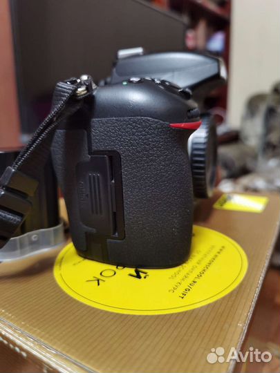 Зеркальный фотоаппарат Nikon D750