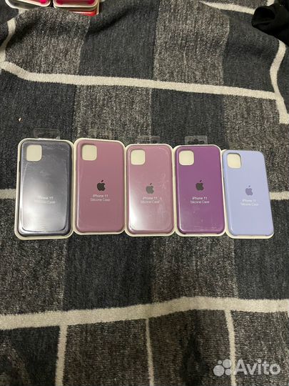 Чехол на iPhone 11
