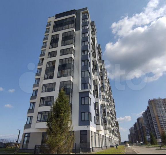 2-к. квартира, 66 м², 2/12 эт.