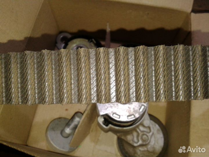 Комплект грм рено megane 3 с ремнем и роликом ген