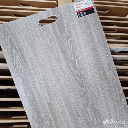 SPC ламинат замковый с защитным слоем 0,5 мм