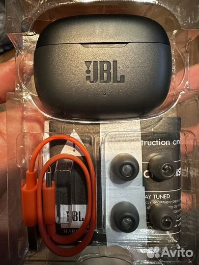 Беспроводные наушники JBL wave 200 TWS