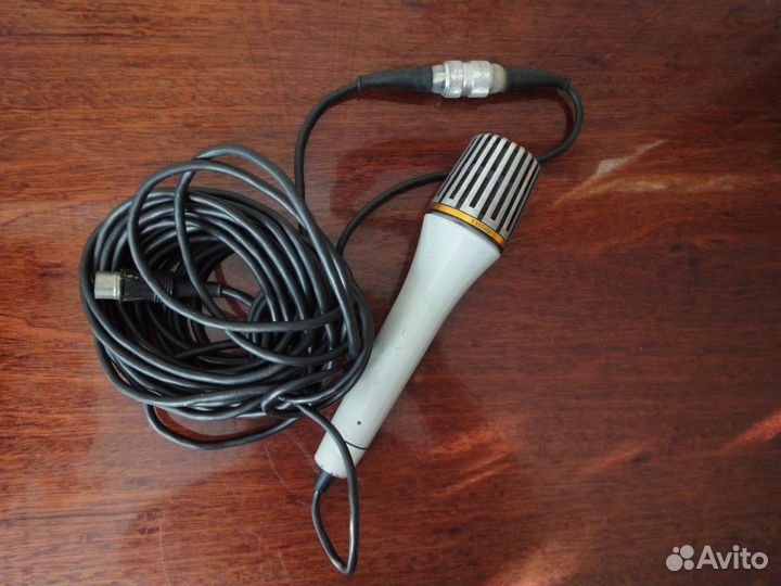 Студийные микрофоны ломо, октава