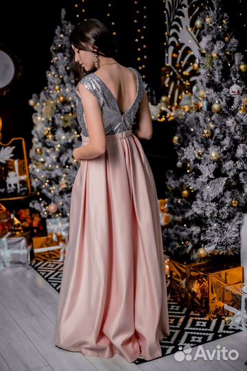 Вечернее платье