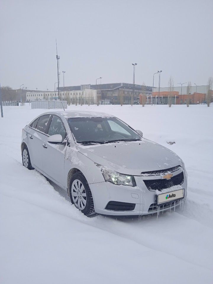 Chevrolet Cruze: фото владельца