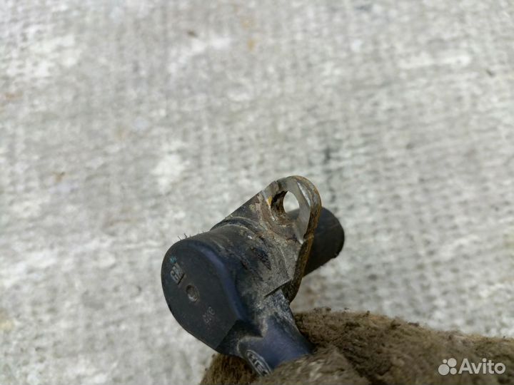 Передний левый датчик ABS Chevrolet Lacetti