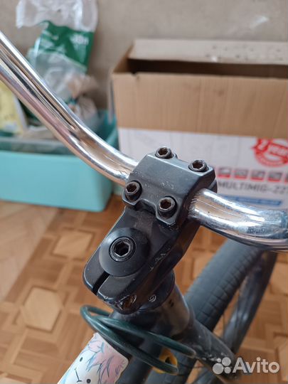 Трюковой велосипед BMX