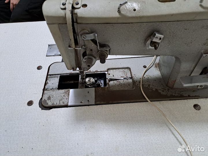 Промышленная швейная машина